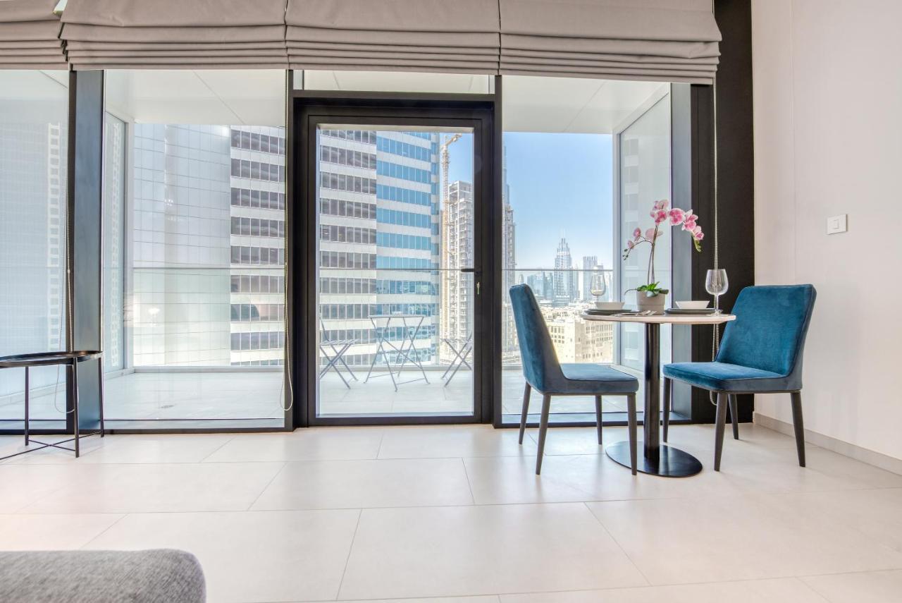 Maison Privee - Luxury, Spacious, Modern Near Burj Khalifa And Dubai Canal Exterior photo